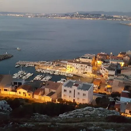 Maisonnette Ocelia 2 Personnes Port De La Madrague Hébergement de vacances